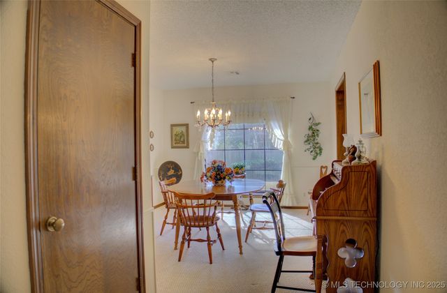 2618 E 72nd Street, Tulsa, OK 74136