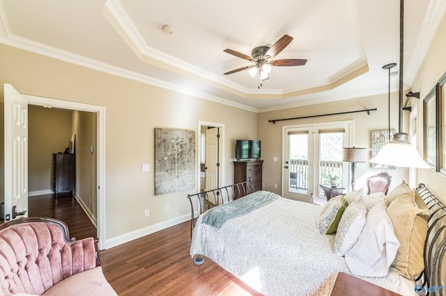 218 NE Treetop Drive, Huntsville, AL 35801