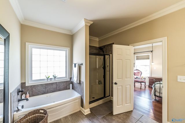 218 NE Treetop Drive, Huntsville, AL 35801