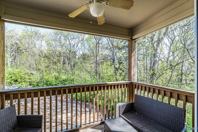 218 NE Treetop Drive, Huntsville, AL 35801