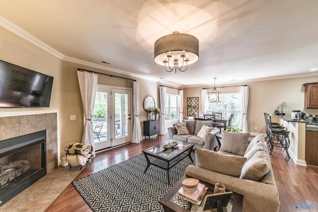 218 NE Treetop Drive, Huntsville, AL 35801