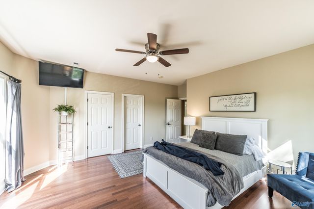 218 NE Treetop Drive, Huntsville, AL 35801