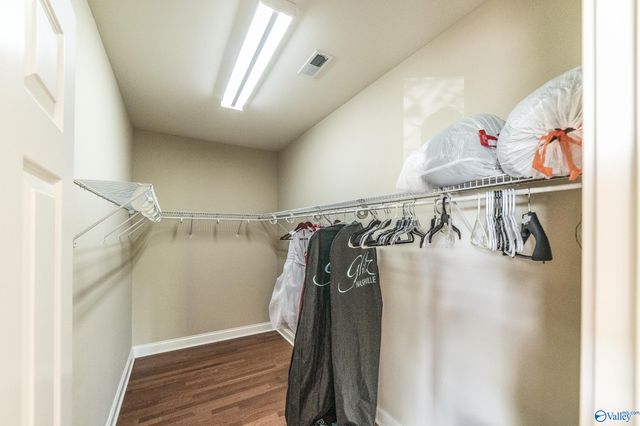 218 NE Treetop Drive, Huntsville, AL 35801