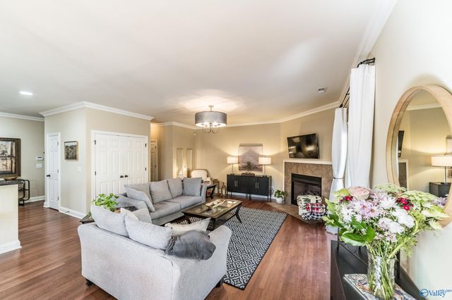 218 NE Treetop Drive, Huntsville, AL 35801