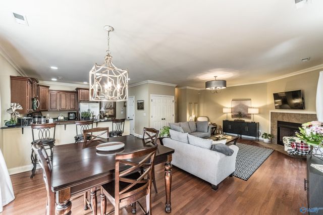 218 NE Treetop Drive, Huntsville, AL 35801