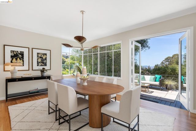 5727 La Salle Ave, Oakland, CA 94611