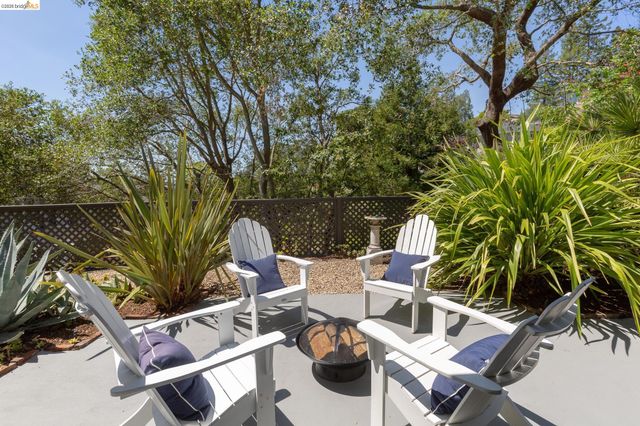 5727 La Salle Ave, Oakland, CA 94611