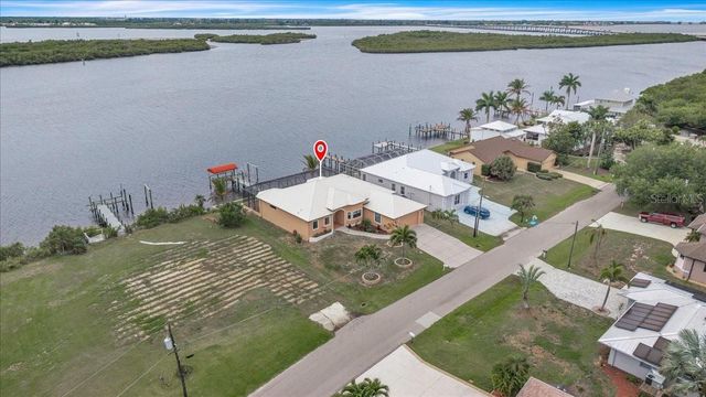 3766 PEACE RIVER DRIVE, Punta Gorda, FL 33983
