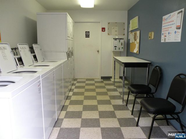 405 Sutton Place, Norwood, NJ 07648