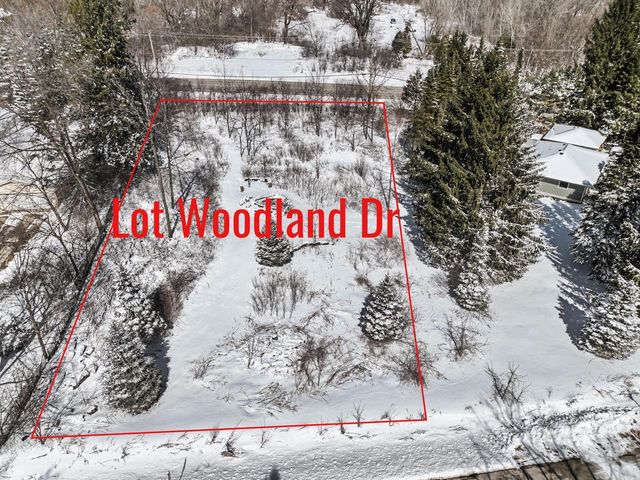 Lt0 W WOODLAND DRIVE, New Berlin, WI 53146