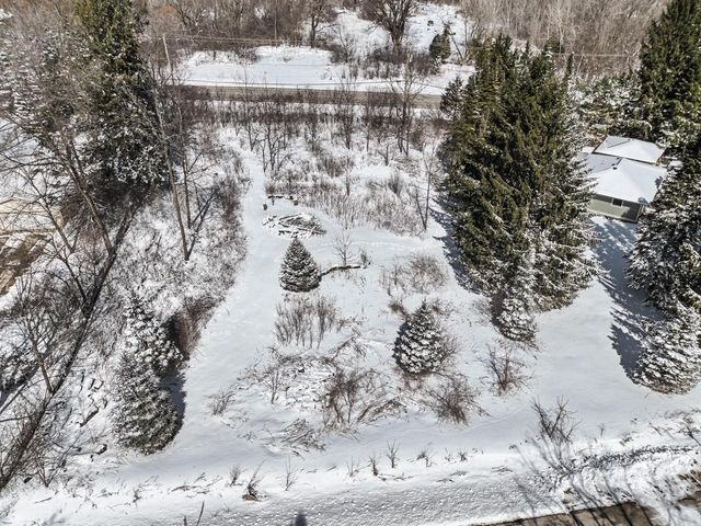 Lt0 W WOODLAND DRIVE, New Berlin, WI 53146