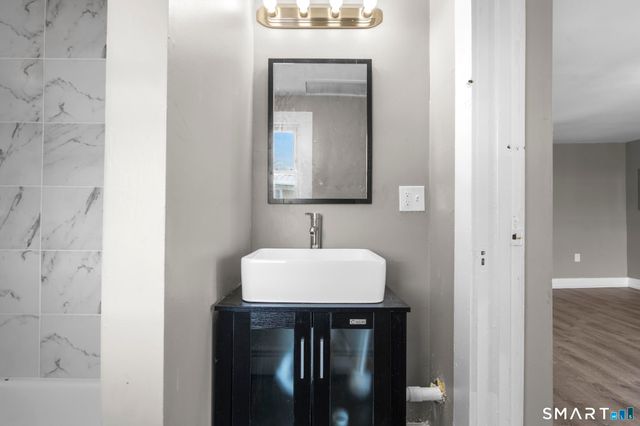 22 Wolcott Street 3, New Haven, CT 06513