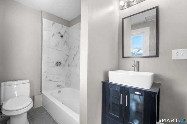 22 Wolcott Street 3, New Haven, CT 06513