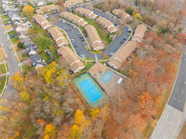 64 Stanford Court, Wantagh, NY 11793