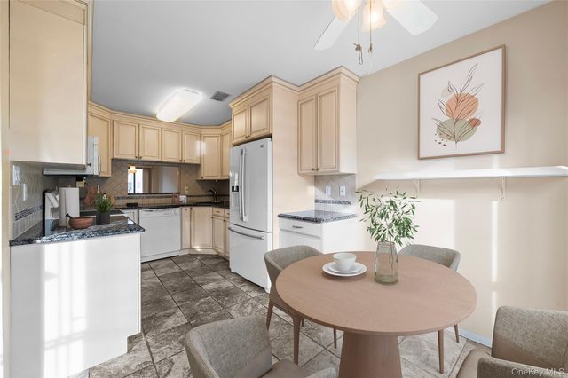 64 Stanford Court, Wantagh, NY 11793