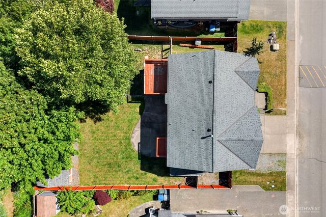 17013 114th Avenue Ct E, Puyallup, WA 98374