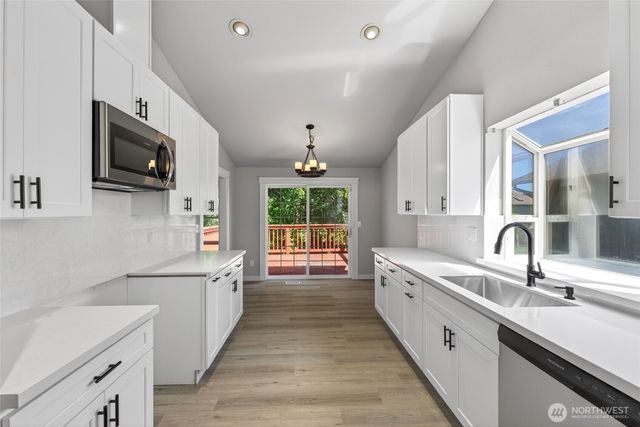 17013 114th Avenue Ct E, Puyallup, WA 98374