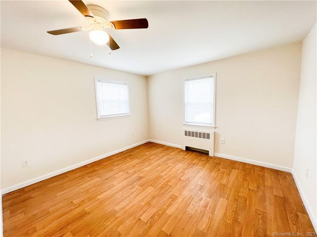 415 High Street 1, Milford, CT 06461