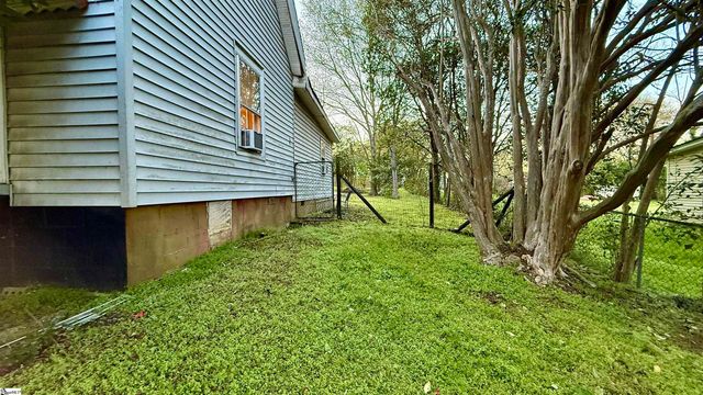 5 Duke Street, Greenville, SC 29605