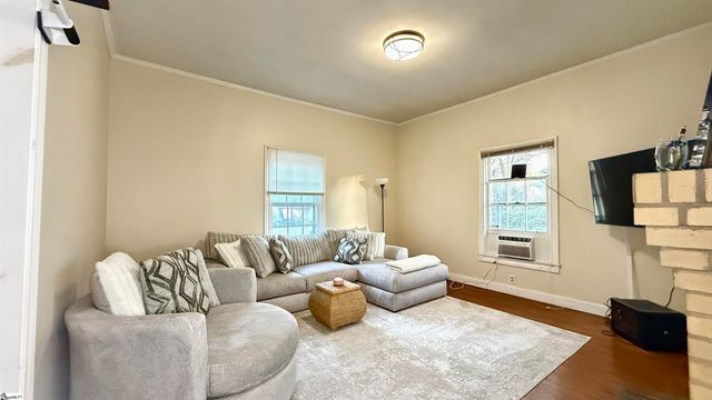 5 Duke Street, Greenville, SC 29605