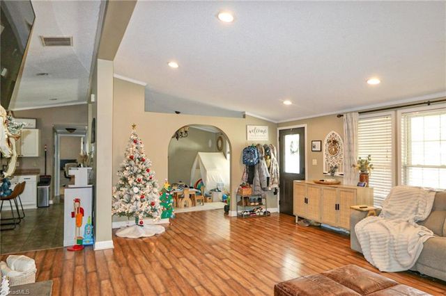 1759 Grandview Drive, Sparta, NC 28675