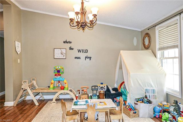 1759 Grandview Drive, Sparta, NC 28675