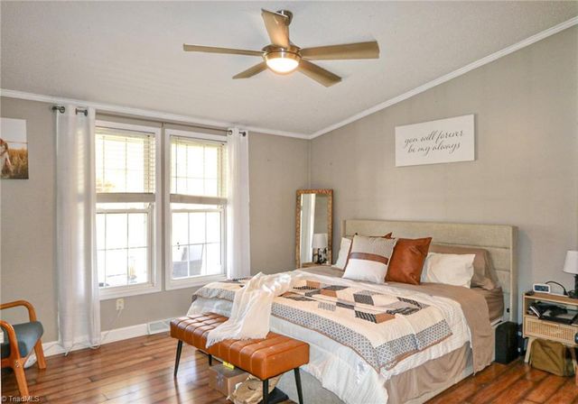 1759 Grandview Drive, Sparta, NC 28675