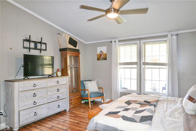 1759 Grandview Drive, Sparta, NC 28675