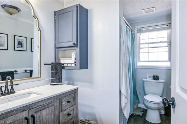 1759 Grandview Drive, Sparta, NC 28675