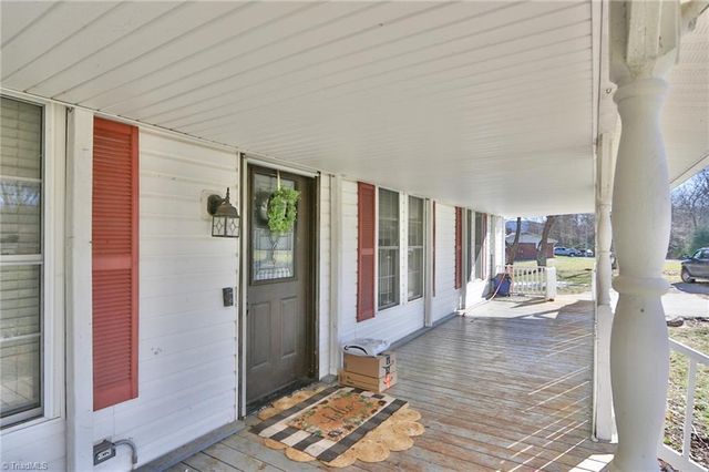 1759 Grandview Drive, Sparta, NC 28675