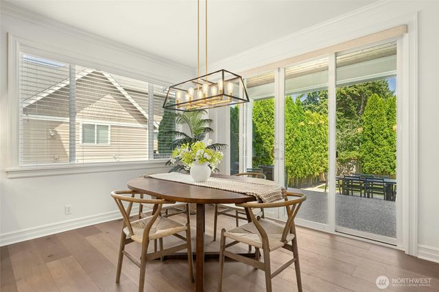 16048 SE 45th Place, Bellevue, WA 98006