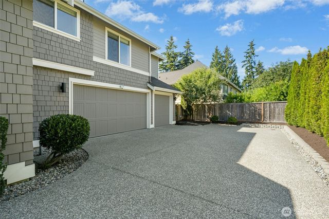 16048 SE 45th Place, Bellevue, WA 98006