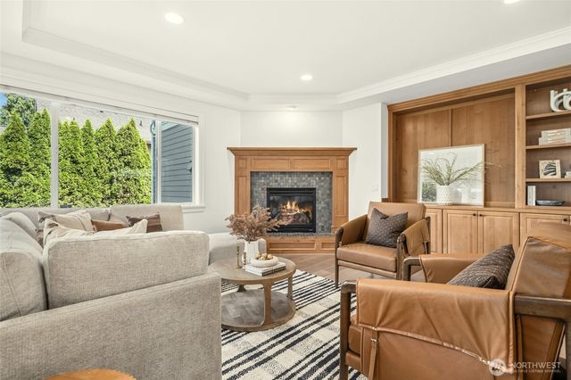 16048 SE 45th Place, Bellevue, WA 98006