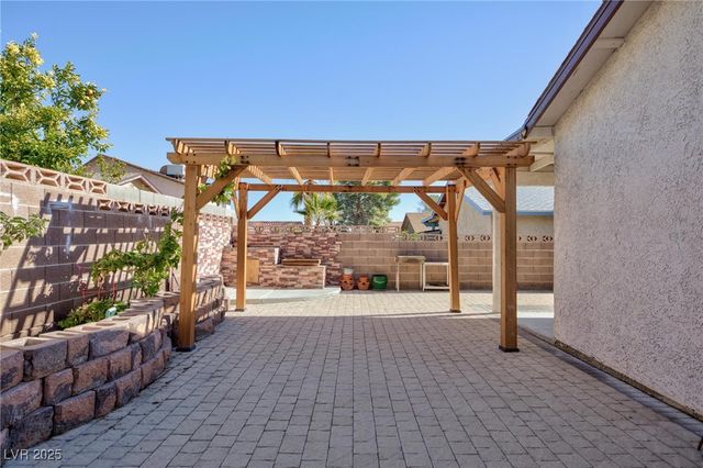 7728 Seagull Avenue, Las Vegas, NV 89145