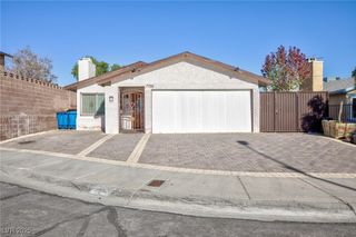 7728 Seagull Avenue, Las Vegas, NV 89145