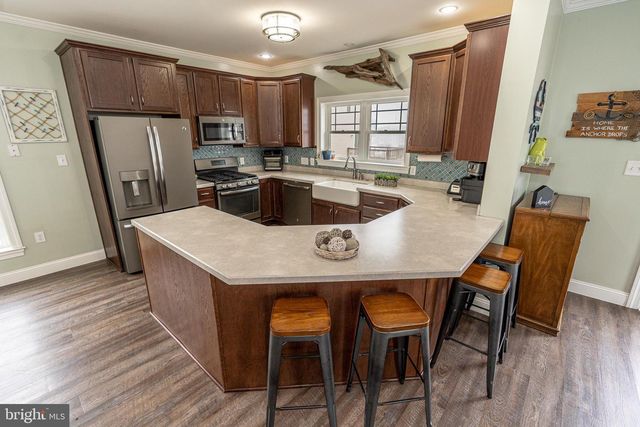 9031 HINTON AVE, Baltimore, MD 21219