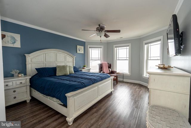 9031 HINTON AVE, Baltimore, MD 21219