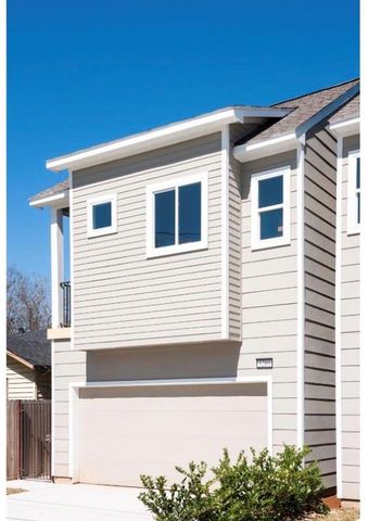 5209 Nichols Street, Houston, TX 77020