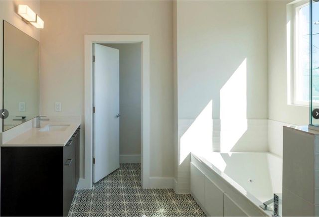 5209 Nichols Street, Houston, TX 77020