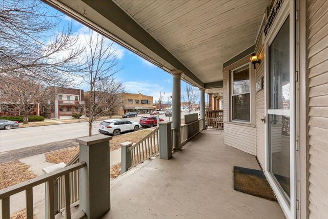 5021 W Irving Park Road, Chicago, IL 60641