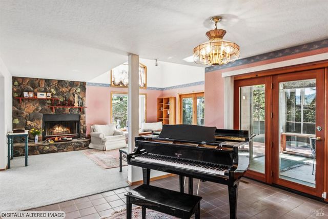 27 Beechwood Ct, Napa, CA 94558