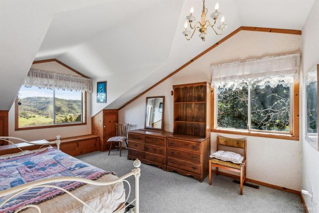 27 Beechwood Ct, Napa, CA 94558