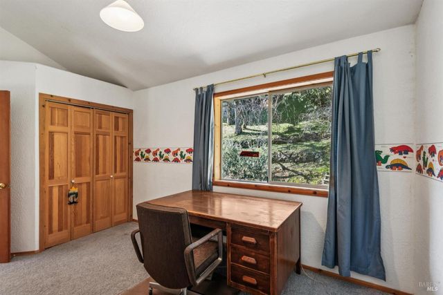 27 Beechwood Ct, Napa, CA 94558