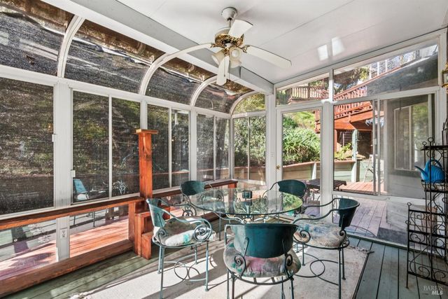 27 Beechwood Ct, Napa, CA 94558