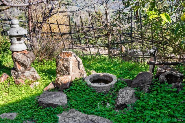 27 Beechwood Ct, Napa, CA 94558