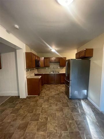 144 N Ford Boulevard, Ypsilanti, MI 48198