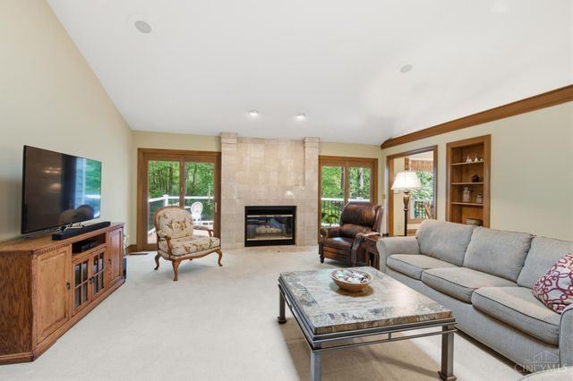 9450 Kemper Grove Lane, Symmes Twp, OH 45140
