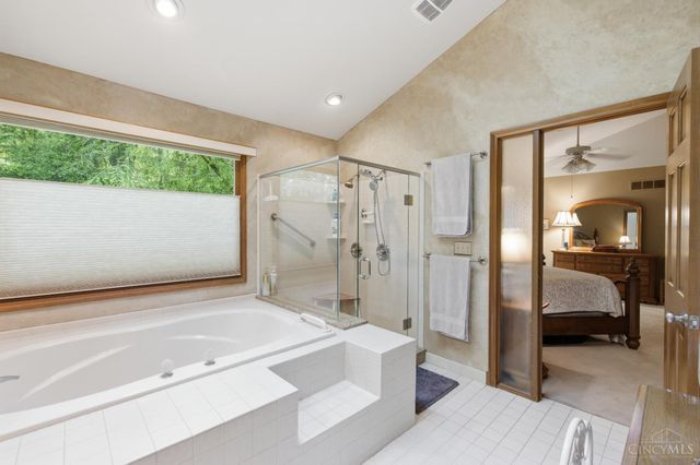 9450 Kemper Grove Lane, Symmes Twp, OH 45140