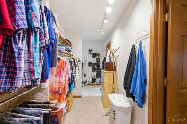 9450 Kemper Grove Lane, Symmes Twp, OH 45140