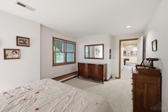 9450 Kemper Grove Lane, Symmes Twp, OH 45140